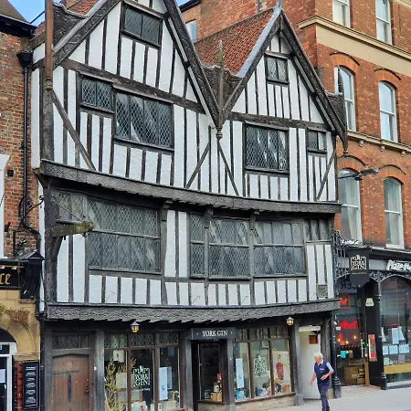 6 Rowntree House York