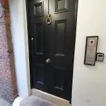 6 Rowntree House York